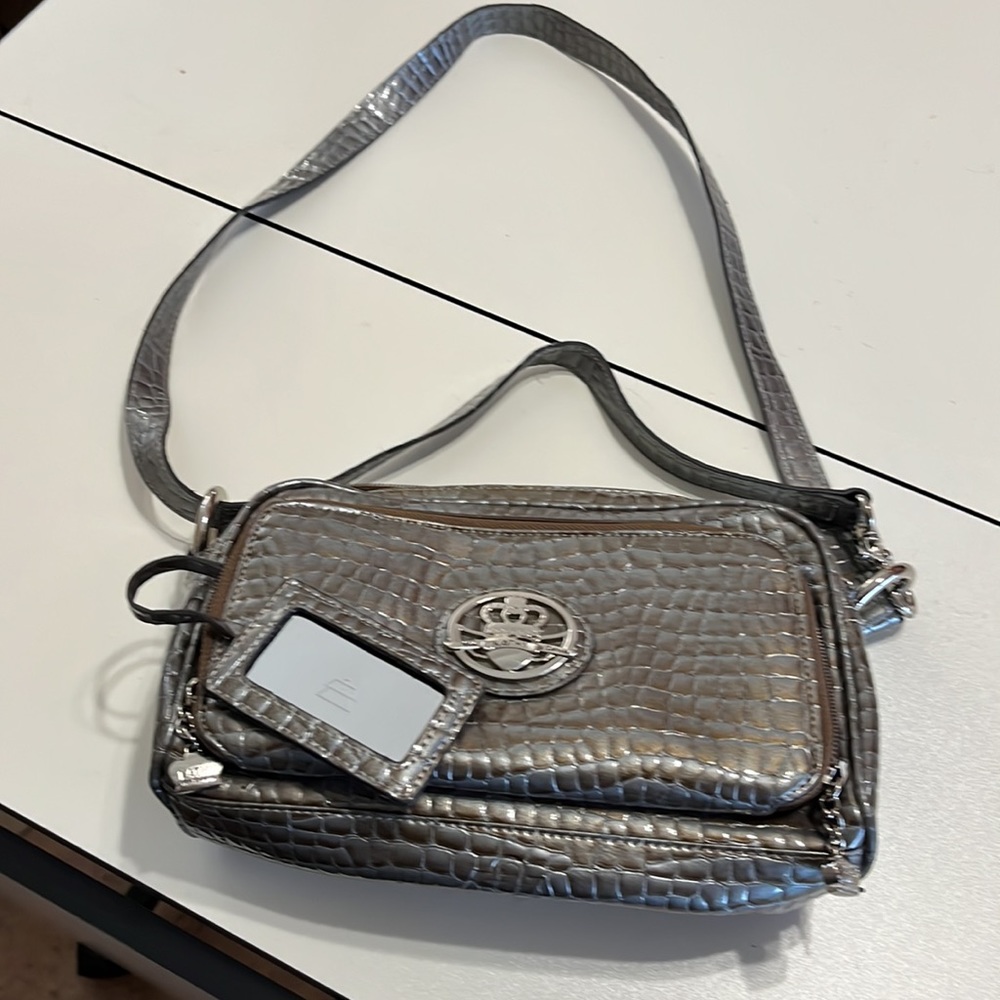 Metallic Croc Style Kathy Van Zeeland Crossbody